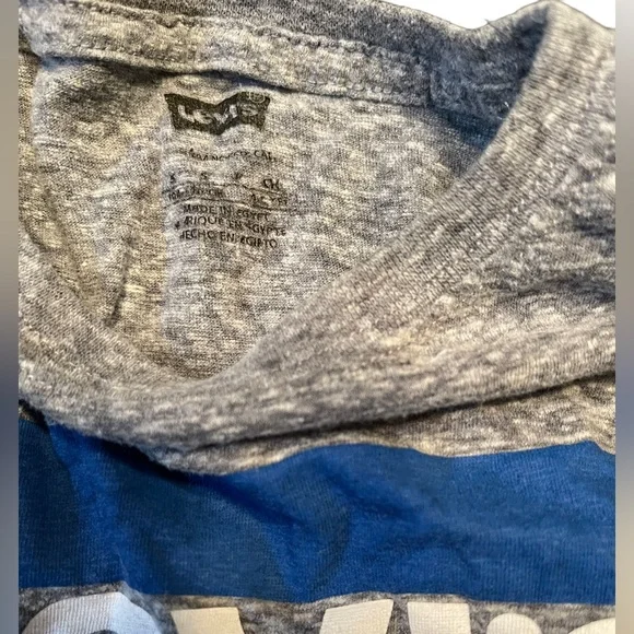 Levi’s Toddler Boy Long Sleeve shirt size 5T - Picture 5 of 12